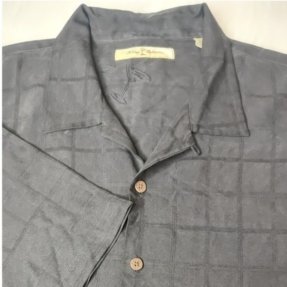 Tommy Bahama Shirt Mens XL Black Silk Blend Windowpane Check Camp Short Sleeve